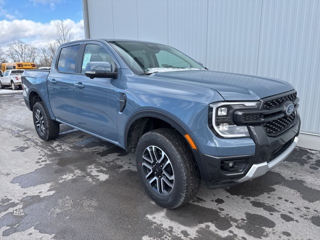 2025 Ford Ranger Lariat's photo