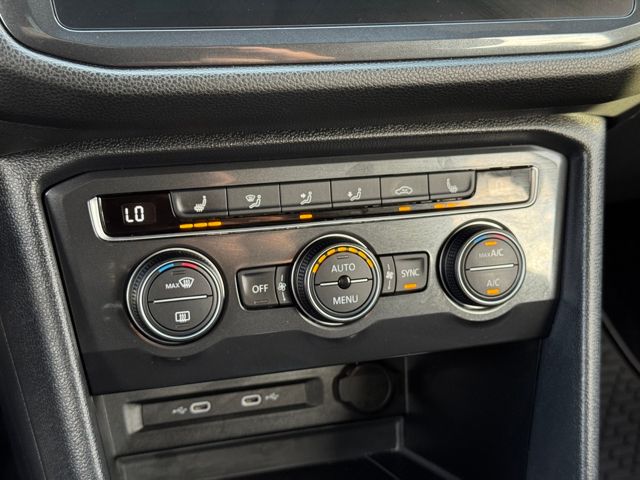 2021 Volkswagen Tiguan SE R-Line Black photo 12