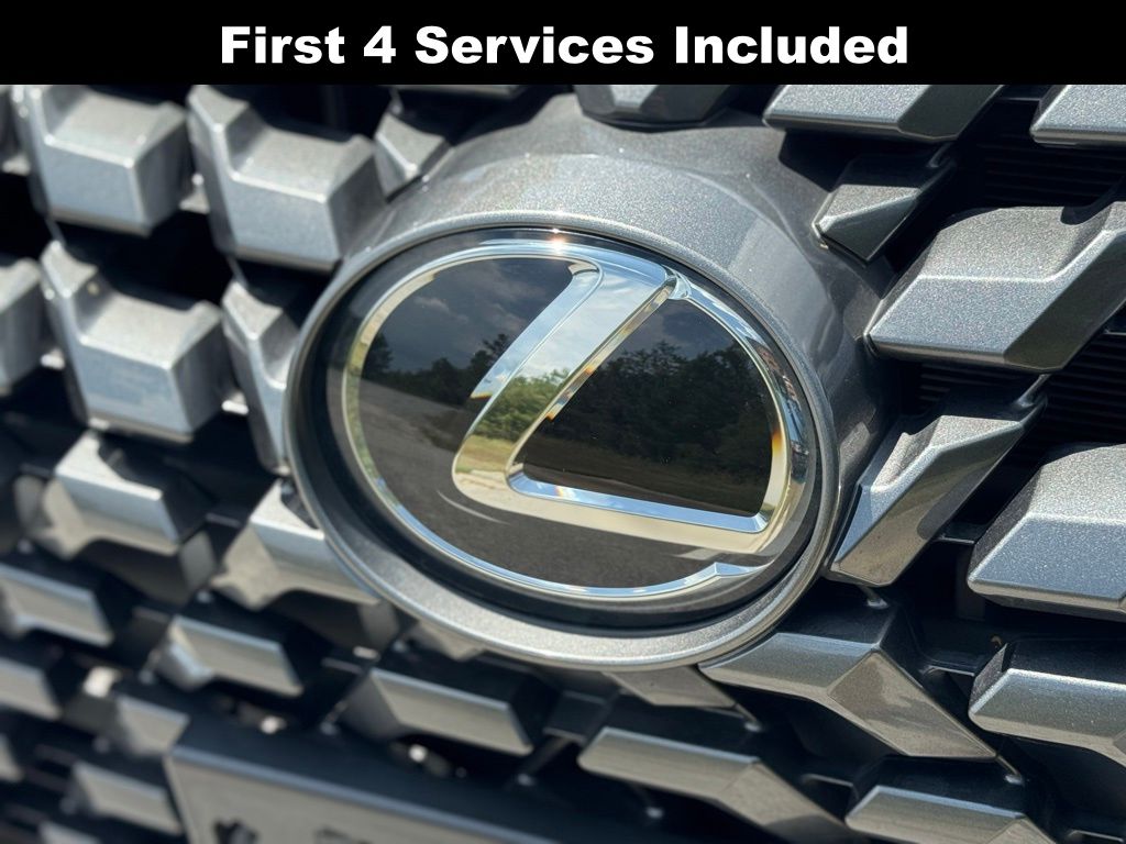 2023 Lexus GX 460 photo 4