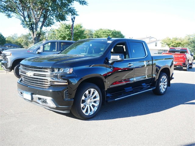 2021 Chevrolet Silverado 1500 High Country photo 3