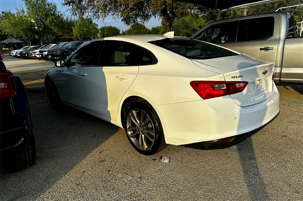 2025 Chevrolet Malibu 1LT photo 5