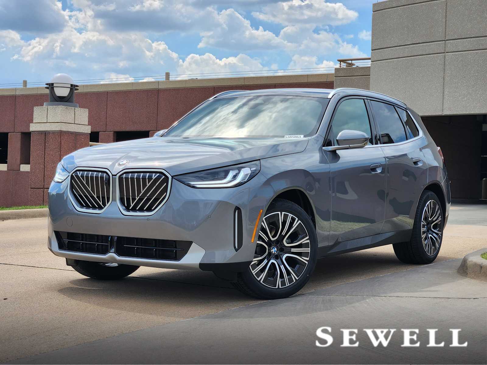 2026 BMW X3 30's photo