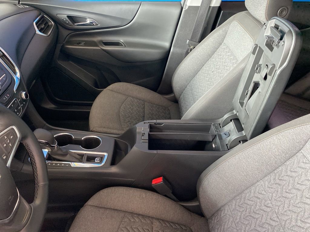 2024 Chevrolet Equinox LT photo 8