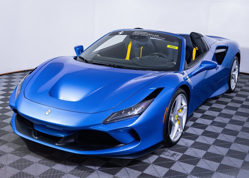 Certified Used 2022 Blu Corsa Ferrari Base image 15