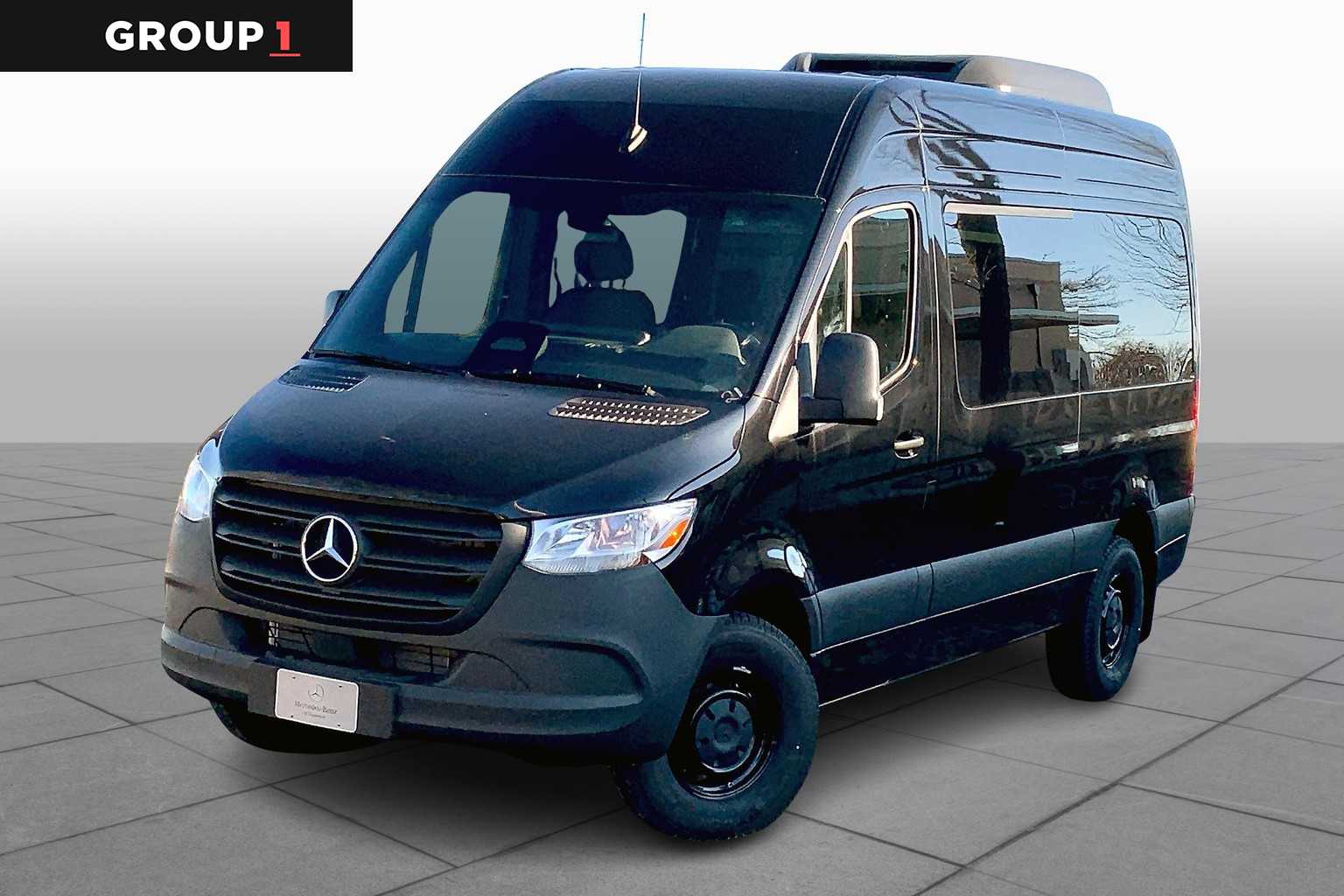 2025 Mercedes-Benz Sprinter Passenger Van Base's photo