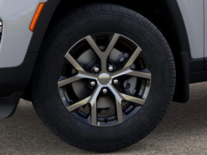 2025 Jeep Grand Cherokee Limited photo 4