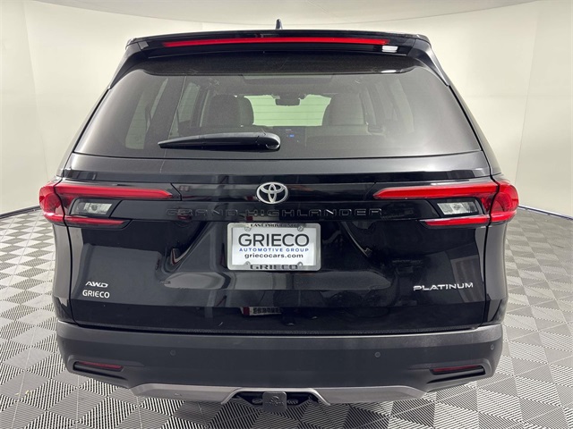 2024 Toyota Grand Highlander Platinum photo 3