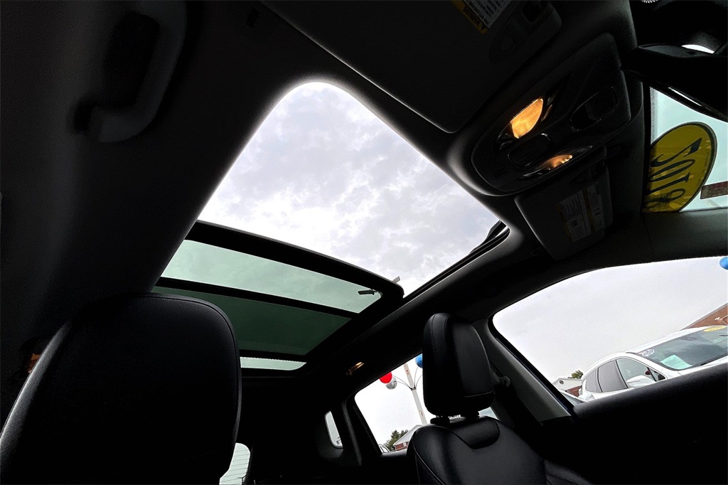 2018 Jeep Compass Limited photo 18