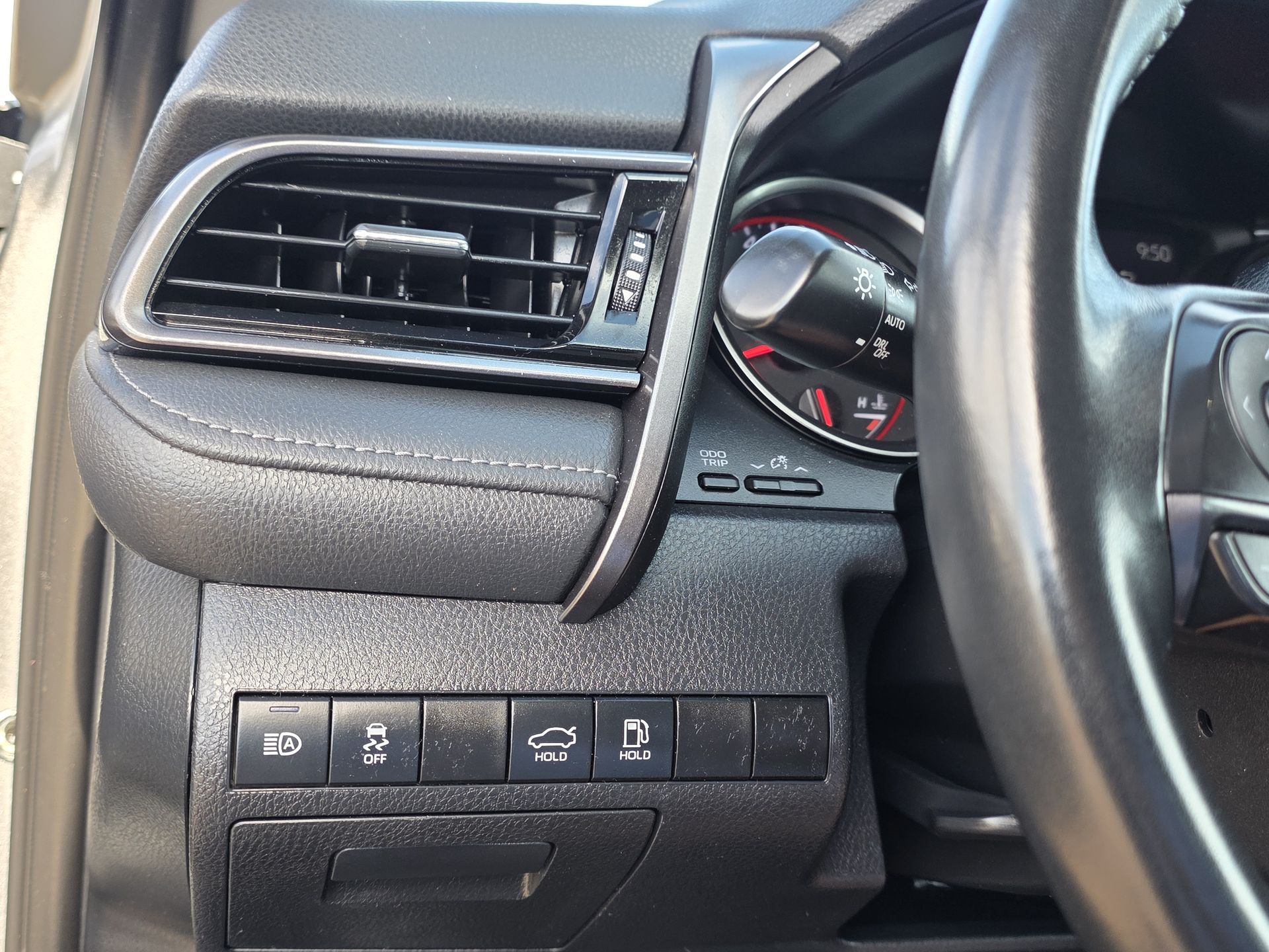 2022 Toyota Camry XSE photo 16