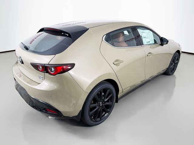 2025 Mazda Mazda3 Hatchback 2.5 Turbo Carbon photo 7
