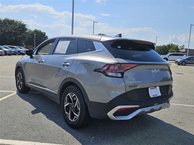 2023 Kia Sportage LX photo 9