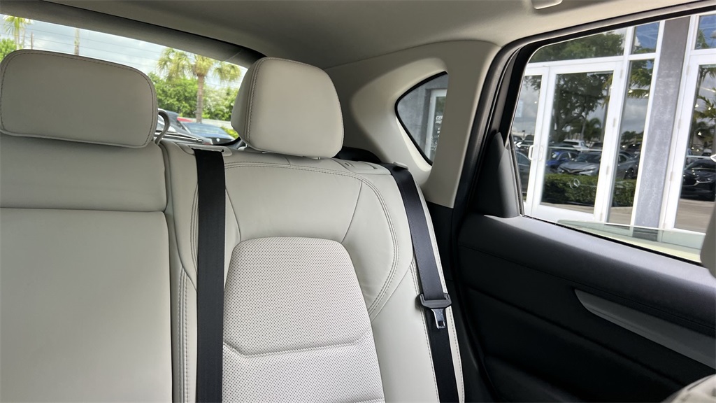 2023 Mazda CX-5 2.5 S Preferred photo 19
