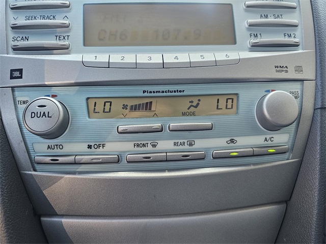 2009 Toyota Camry Hybrid Base photo 25