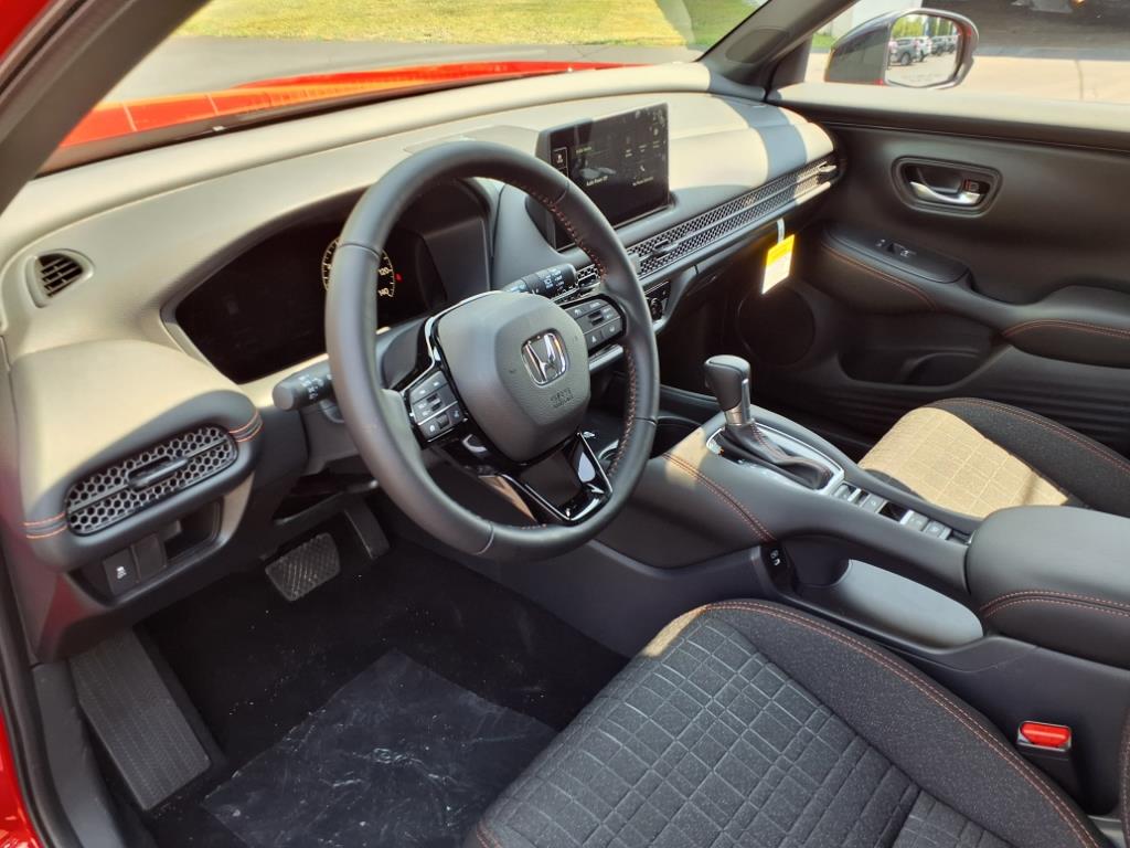 2026 Honda HR-V Sport photo 5