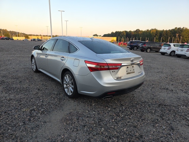 2014 Toyota Avalon Limited photo 3