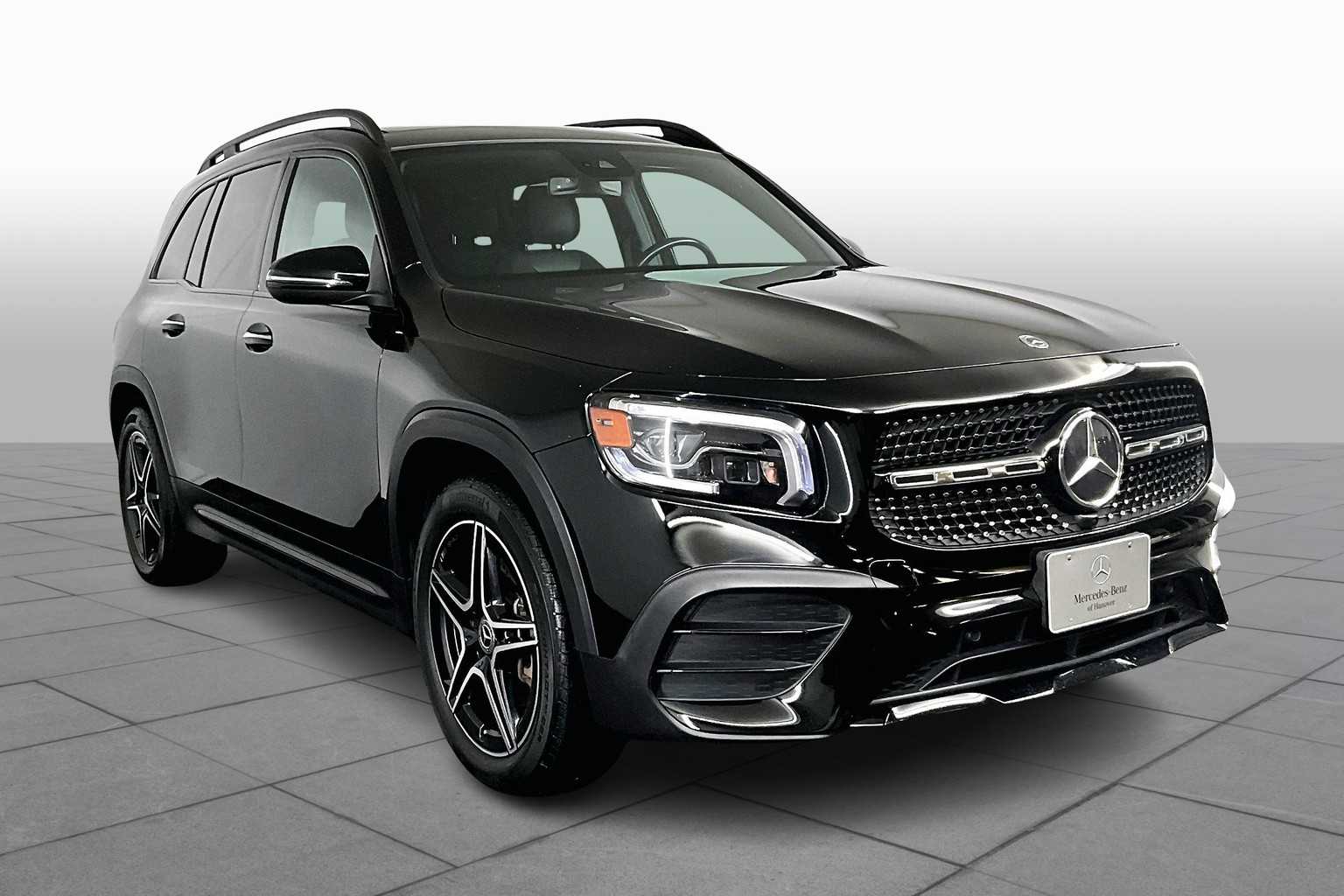 2021 Mercedes Benz GLB 250 4MATIC photo 2