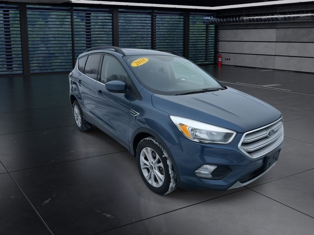2018 Ford Escape SE photo 2