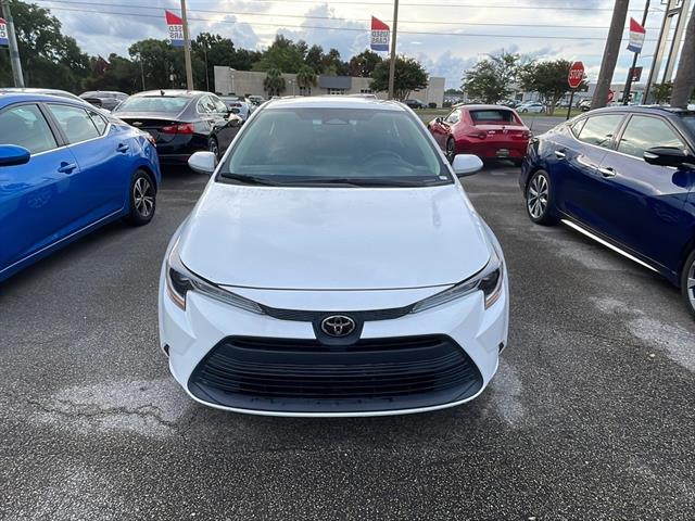 2024 Toyota Corolla LE photo 2