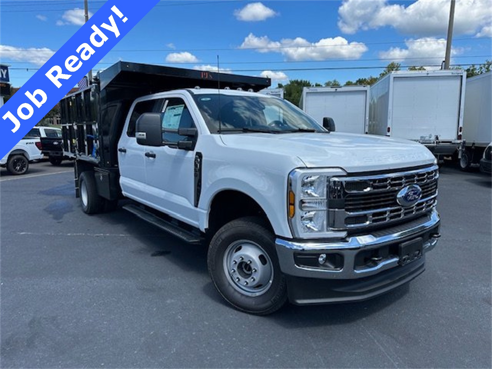 2025 Ford F-350 Super Duty Chassis Cab XL's photo