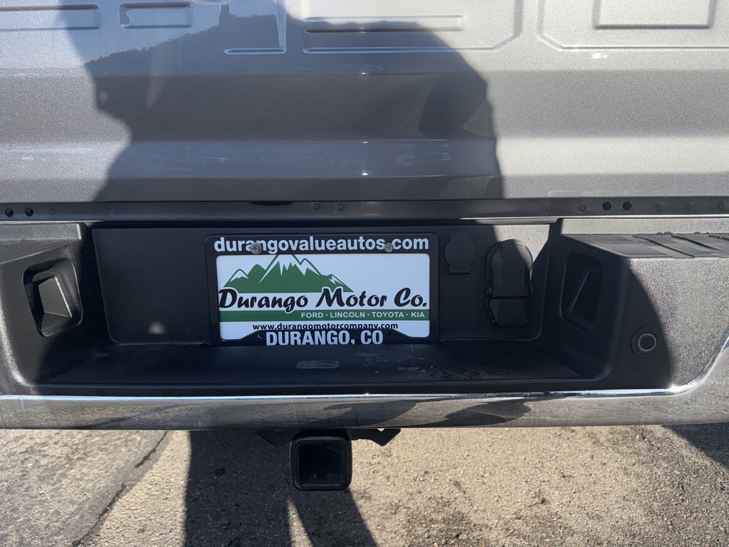 2024 Ford F-150 XLT photo 8