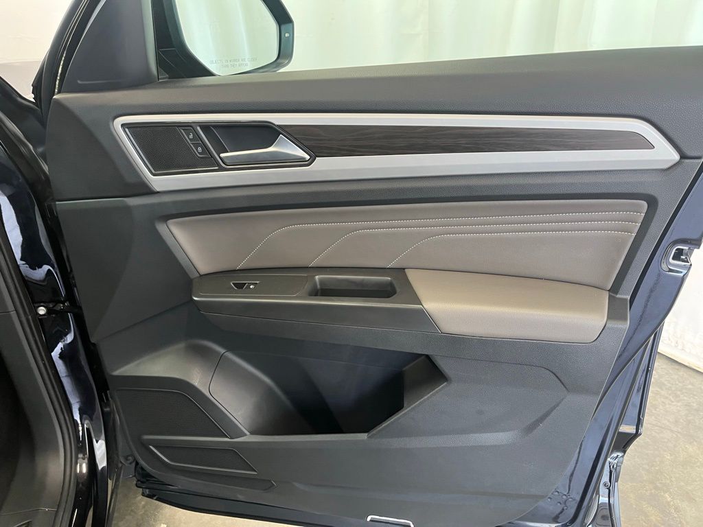 2022 Volkswagen Atlas V6 SE Technology photo 11
