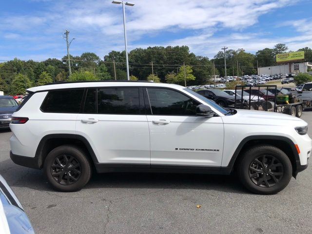 2025 Jeep Grand Cherokee Altitude X photo 28