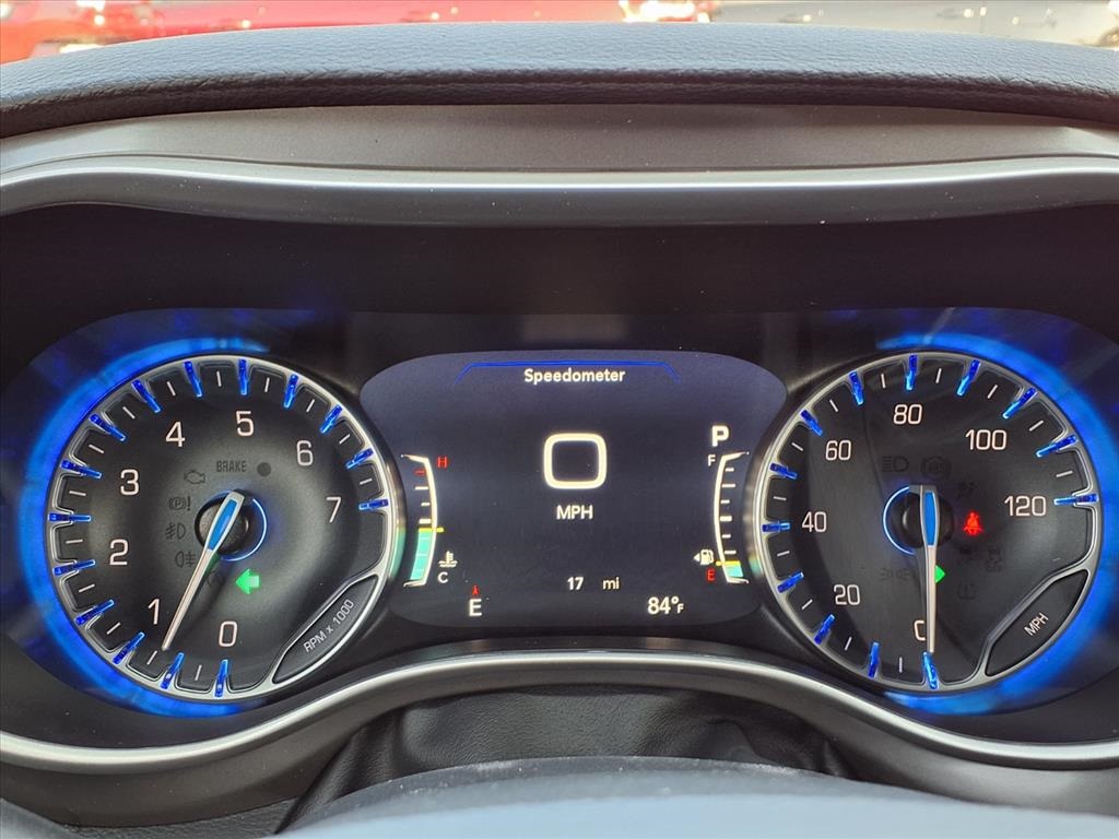 2026 Chrysler Pacifica photo 22