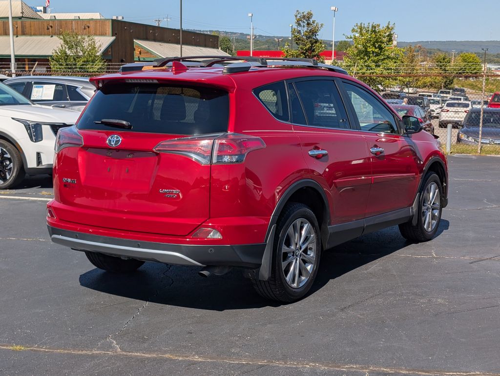 2016 Toyota RAV4 Limited photo 5