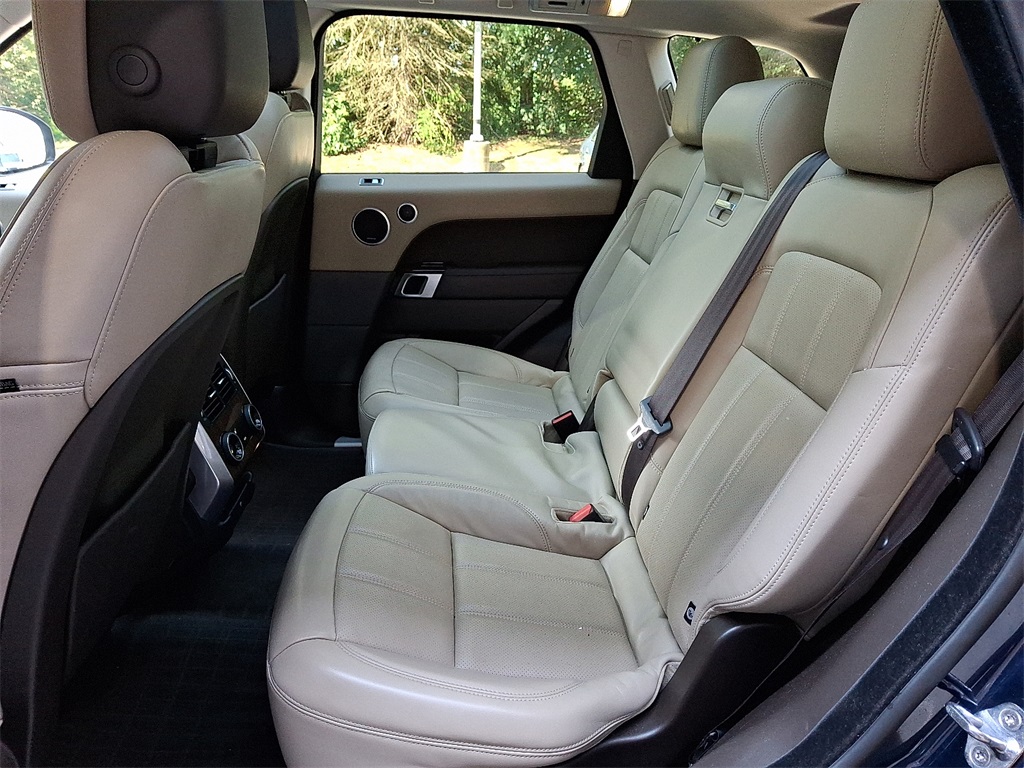 2020 Land Rover Range Rover Sport HSE photo 9