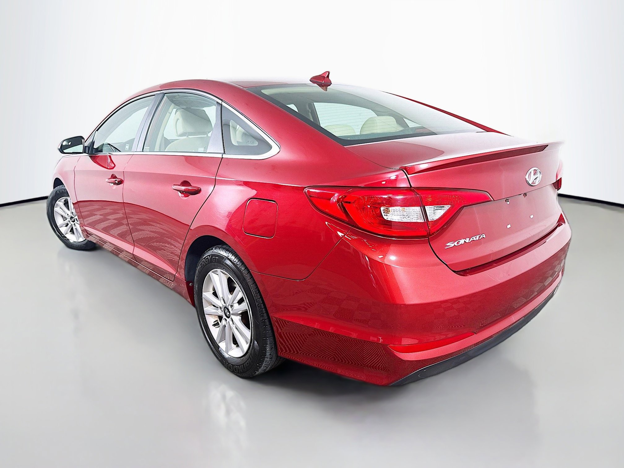 2015 Hyundai Sonata SE photo 5