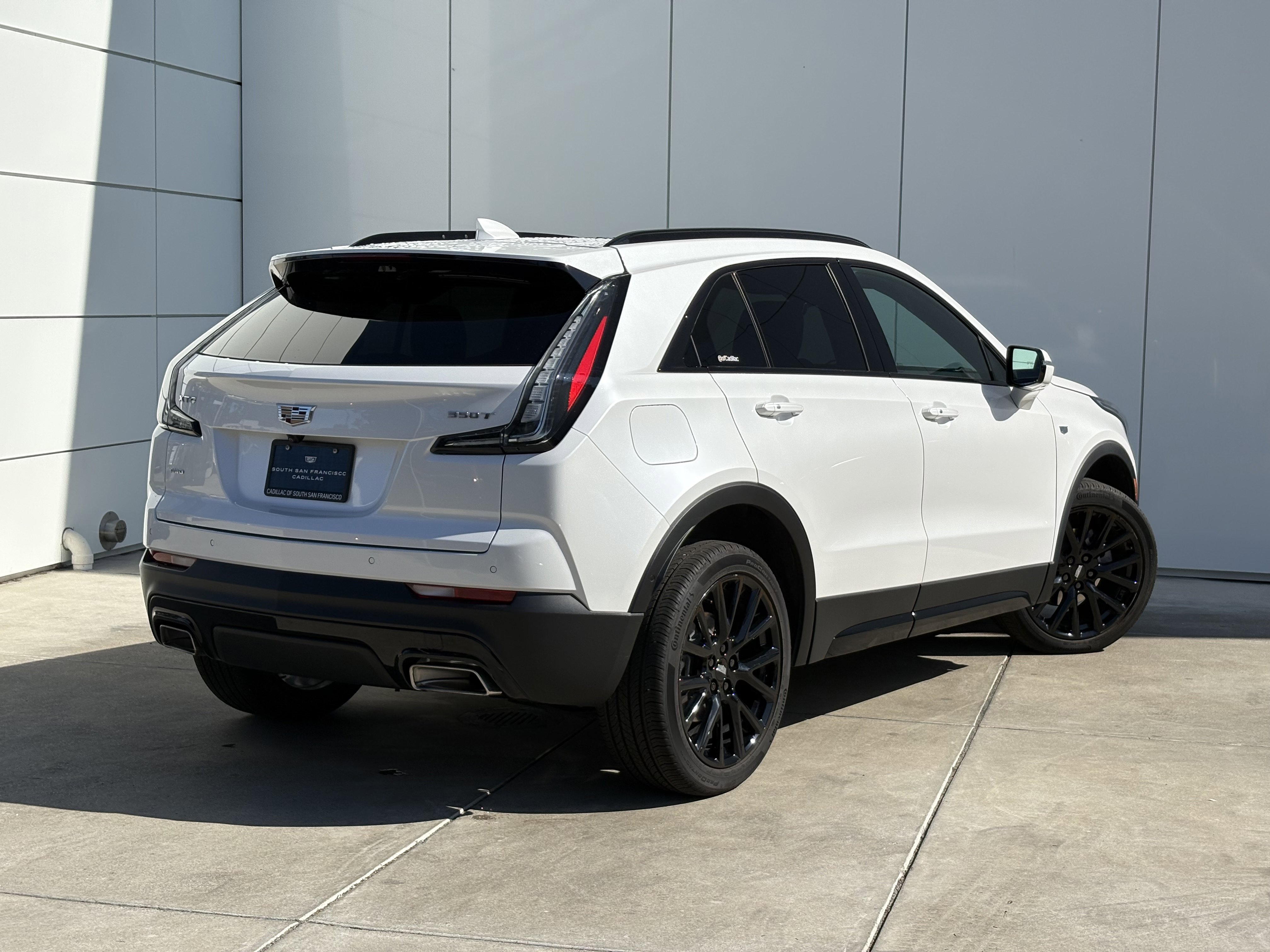 2022 Cadillac XT4 Sport photo 7