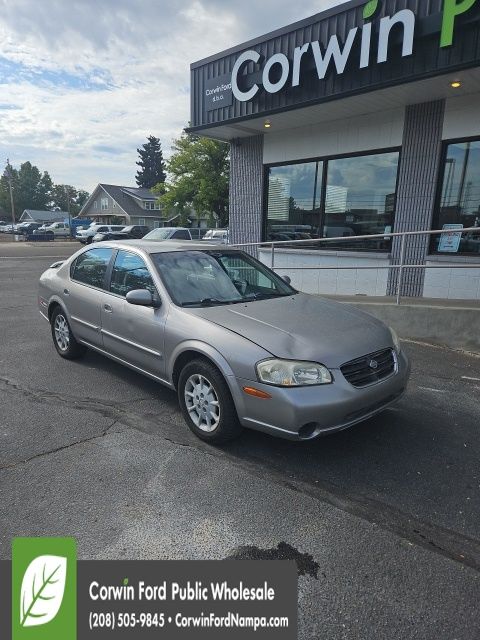 2000 Nissan Maxima