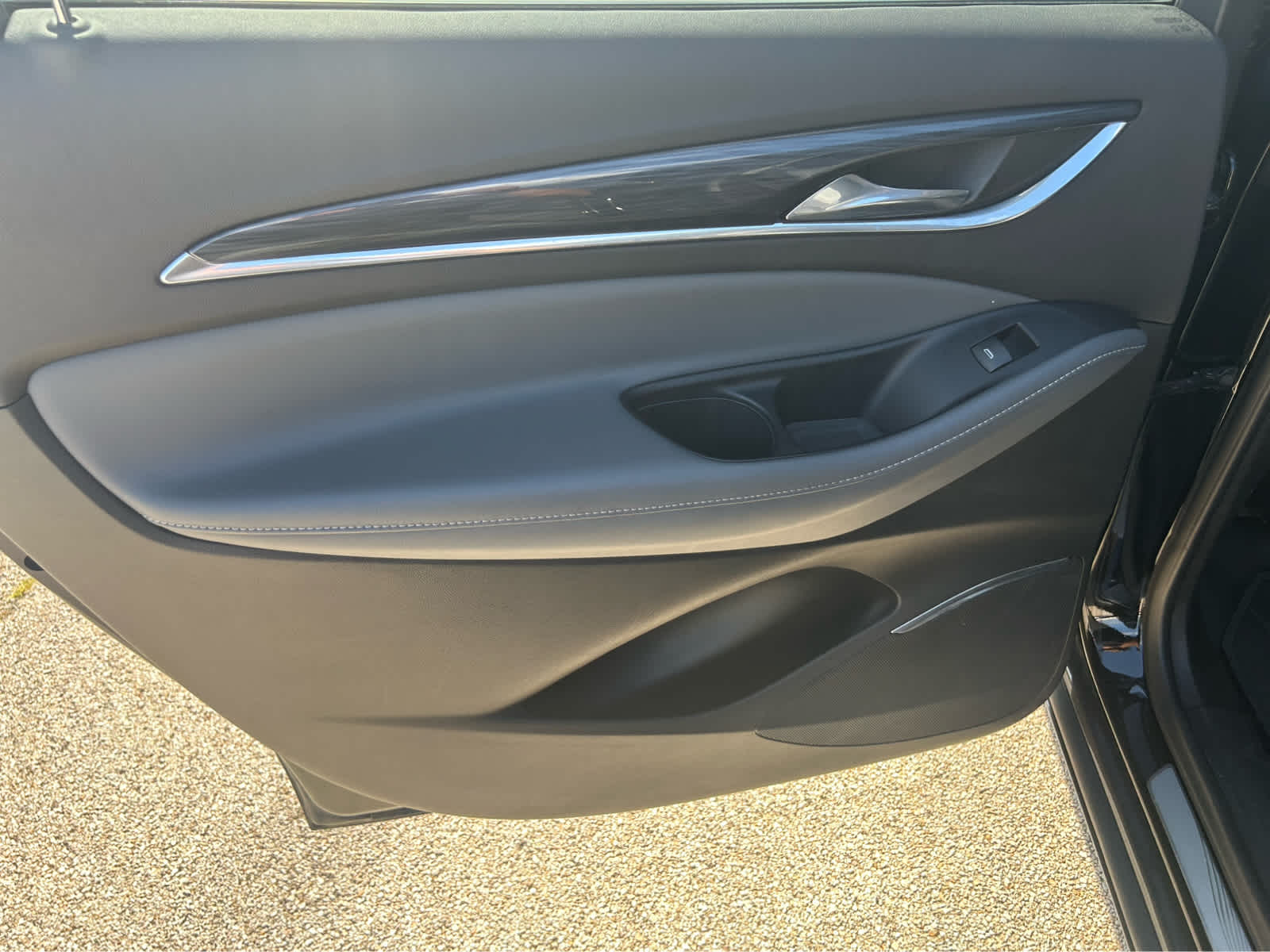 2020 Buick Enclave Essence photo 22