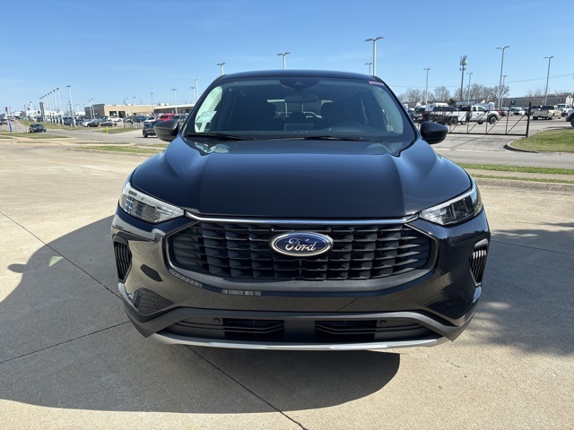 2025 Ford Escape Active photo 2