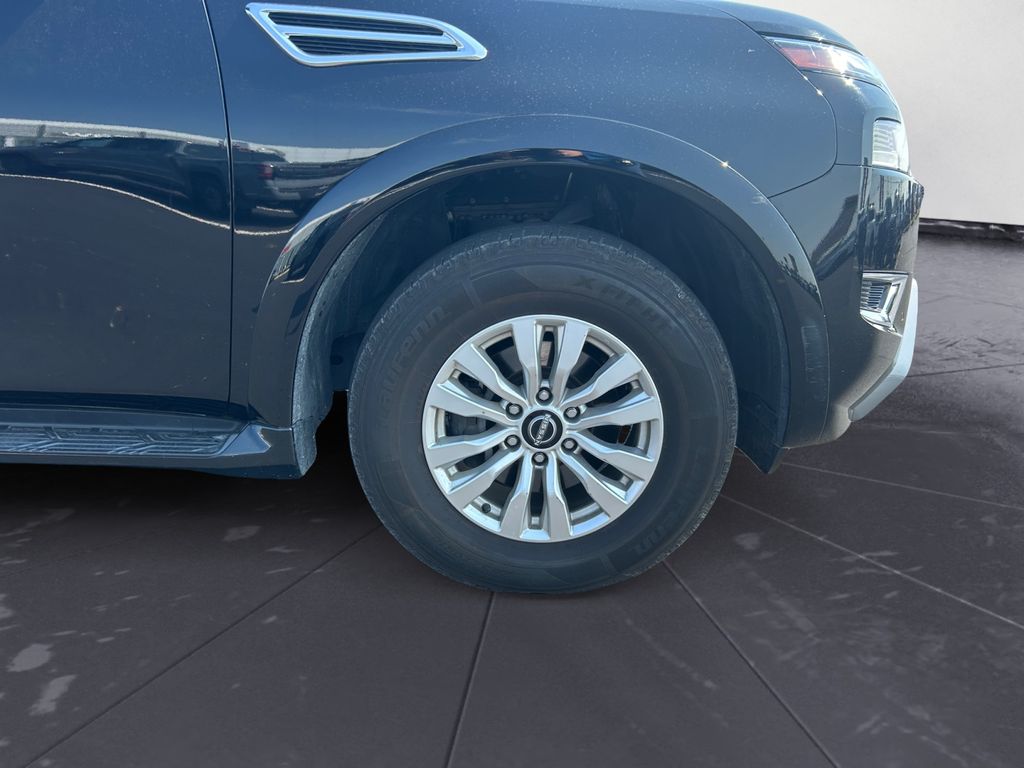 2023 Nissan Armada SV photo 14