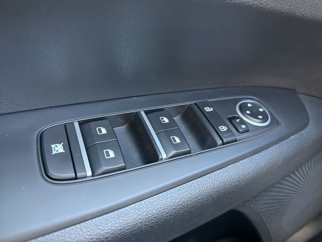 2023 Kia Forte LXS photo 23