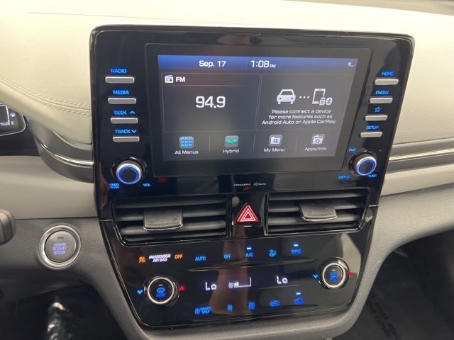 2020 Hyundai Ioniq SEL photo 16