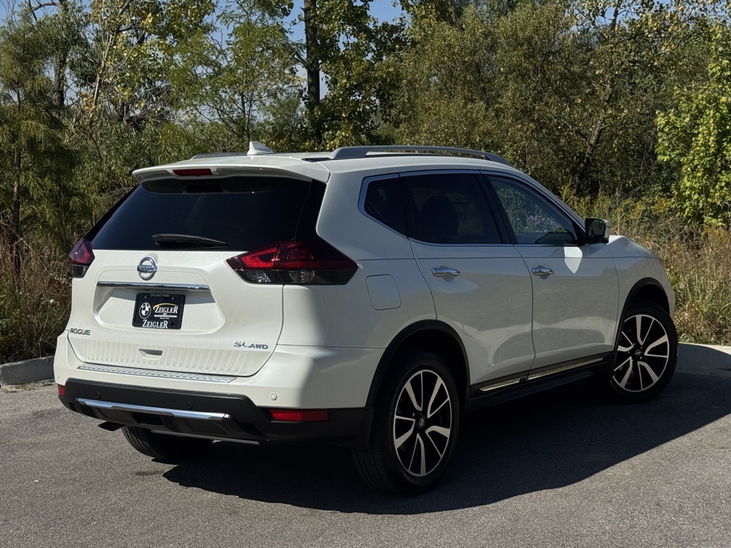 2019 Nissan Rogue SL photo 6