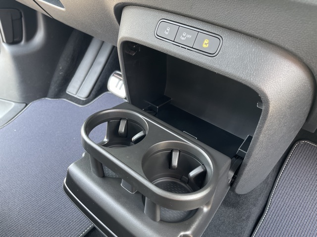 2025 Volkswagen ID. Buzz Pro Plus photo 23
