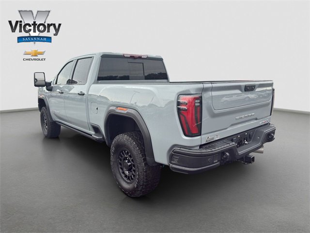 2025 Gmc Sierra 2500 HD Limited photo 4