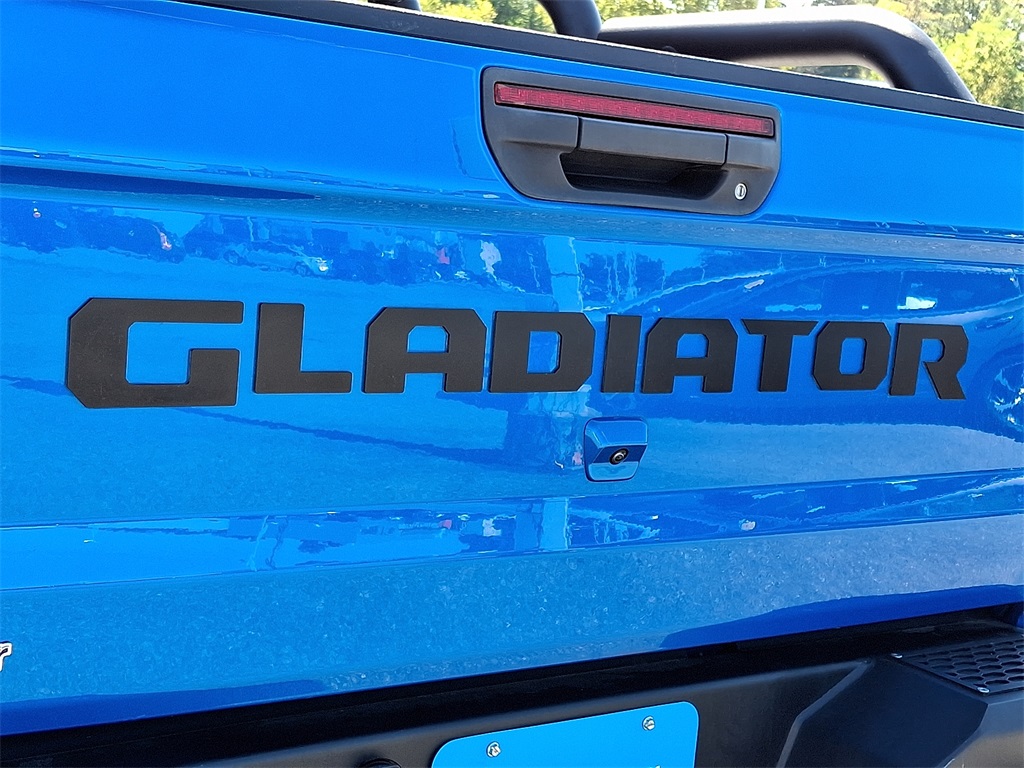 2021 Jeep Gladiator Sport photo 25