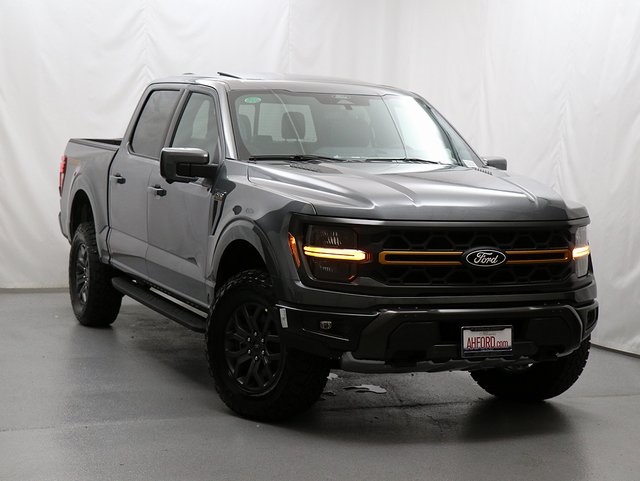 New 2025 Carbonized Gray Metallic Ford Tremor® image 1