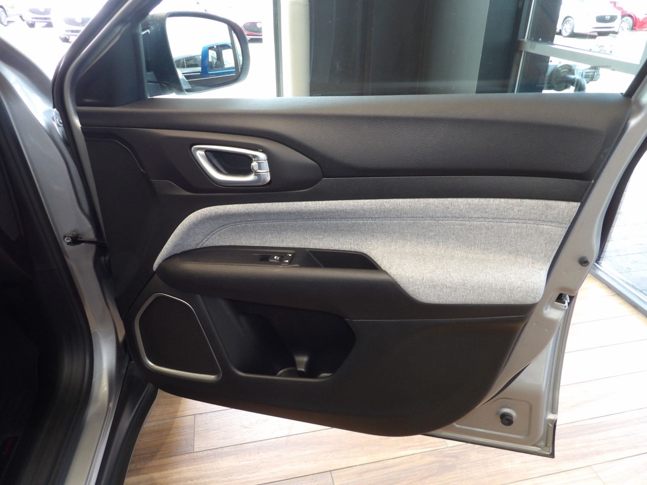 2022 Jeep Compass Latitude photo 12