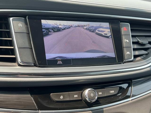 2022 Buick Enclave Essence photo 30