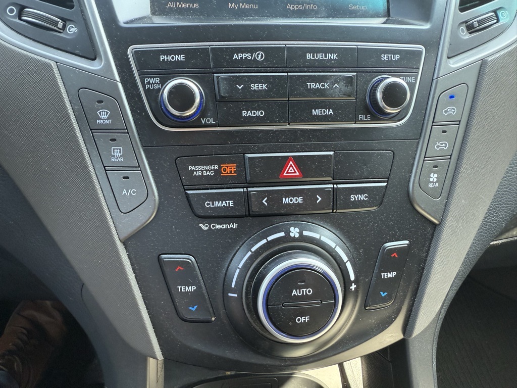 2017 Hyundai Santa Fe Limited photo 29