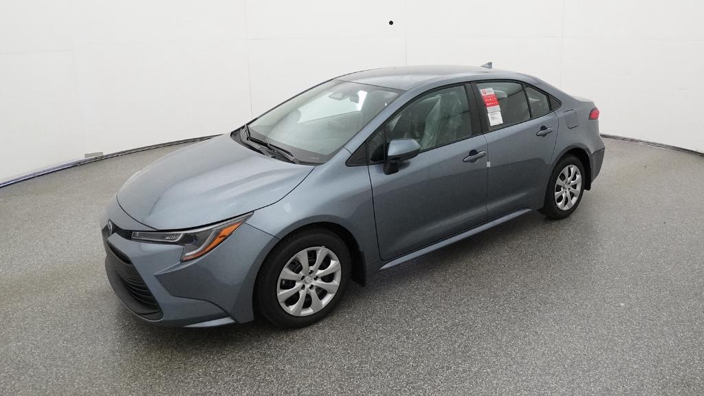 2026 Toyota Corolla LE's photo