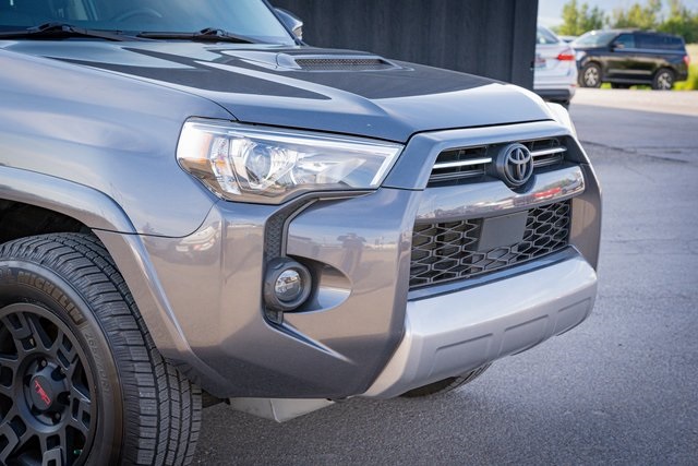 2021 Toyota 4Runner TRD Off-Road Premium photo 4