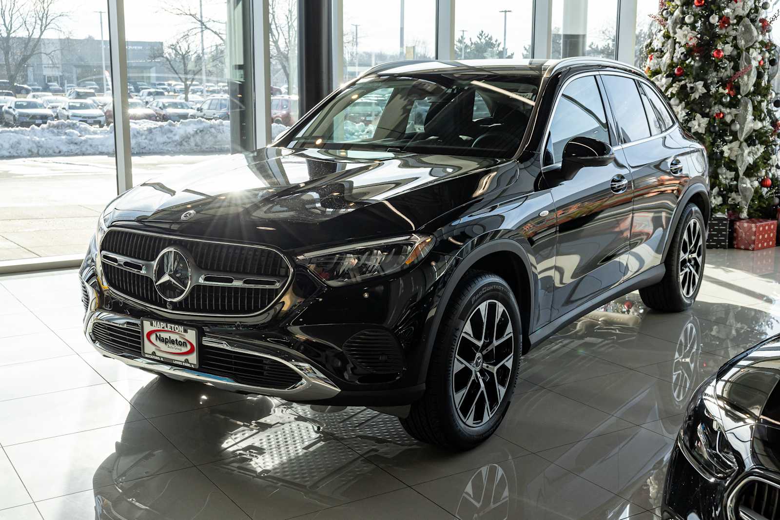 2025 Mercedes-Benz GLC Base's photo