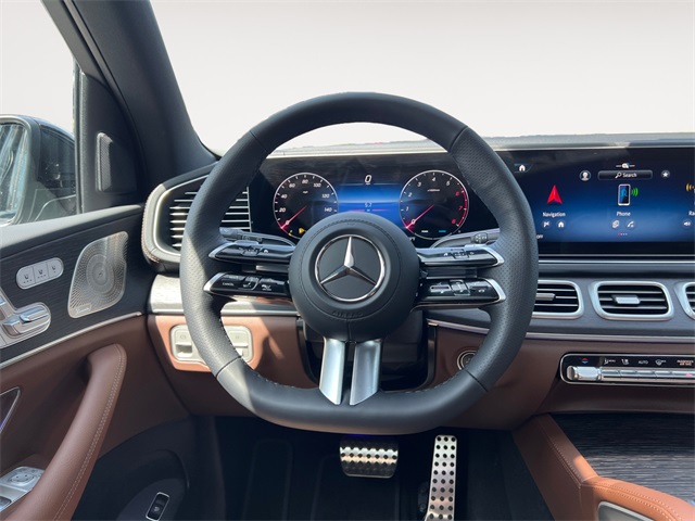 2025 Mercedes Benz GLS 450 4MATIC photo 12