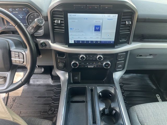 2022 Ford F-150 XLT photo 18